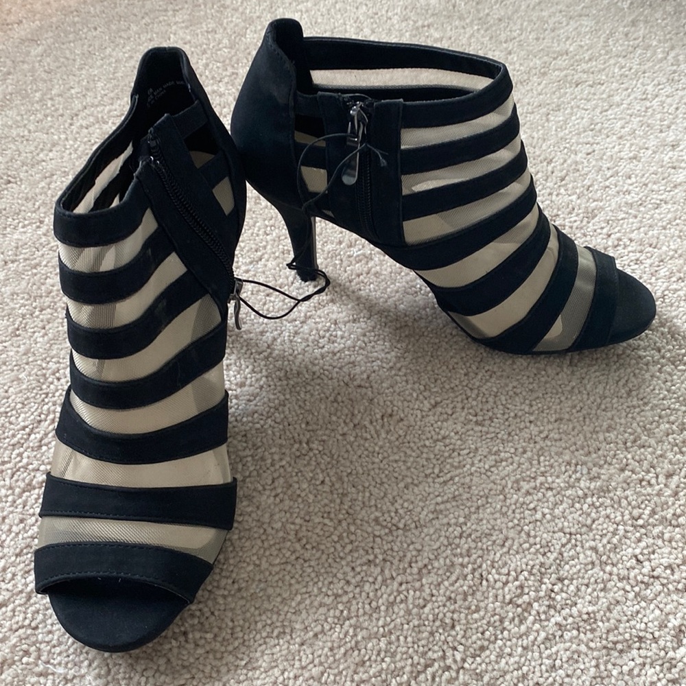 Black heeled booties